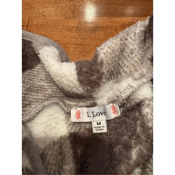 Woman’s L love cozy cardigan checkered size medium - Picture 3 of 4